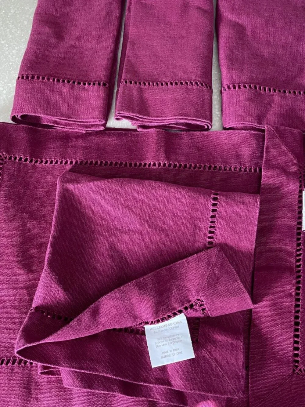 Williams Sonoma SET of 4 EACH 100% Hemp Stitch Napkins Placemats RED Cranberry